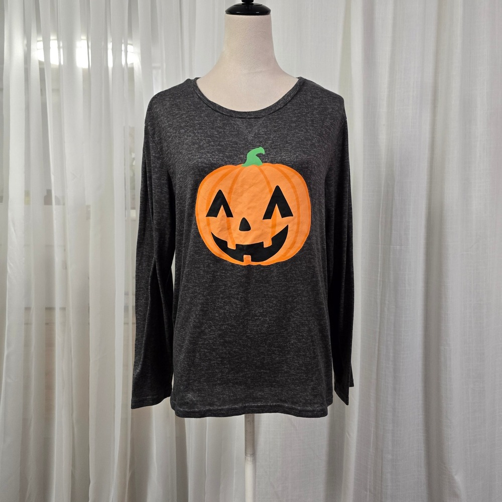 Trick or Treat Sleep‎ Gray Halloween Pumpkin Long Sleeve Top - Women's
